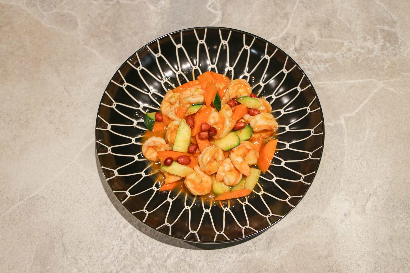 Gamberi saltati con verdure